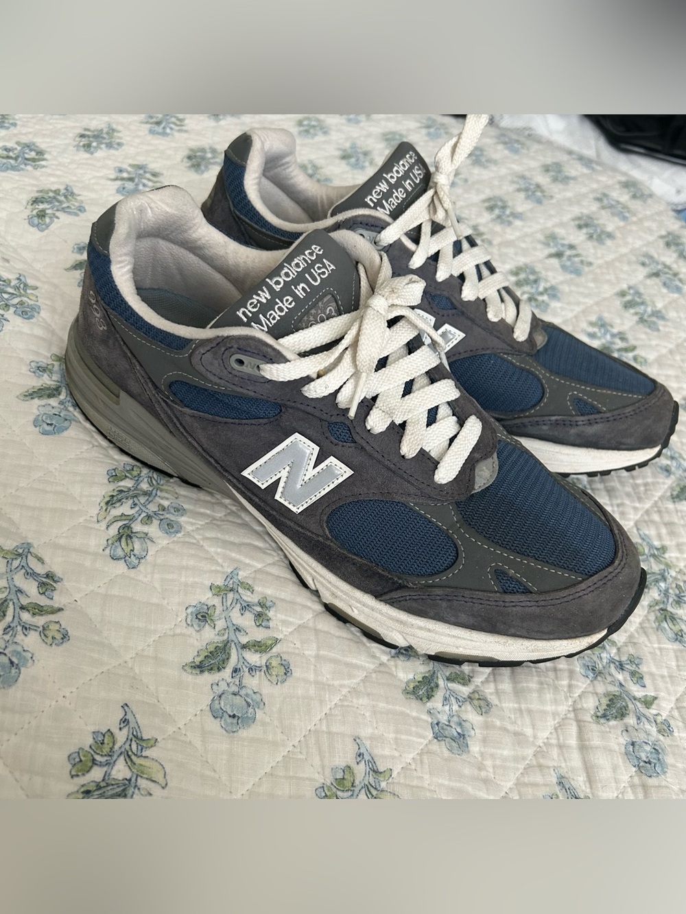 New Balance 993
